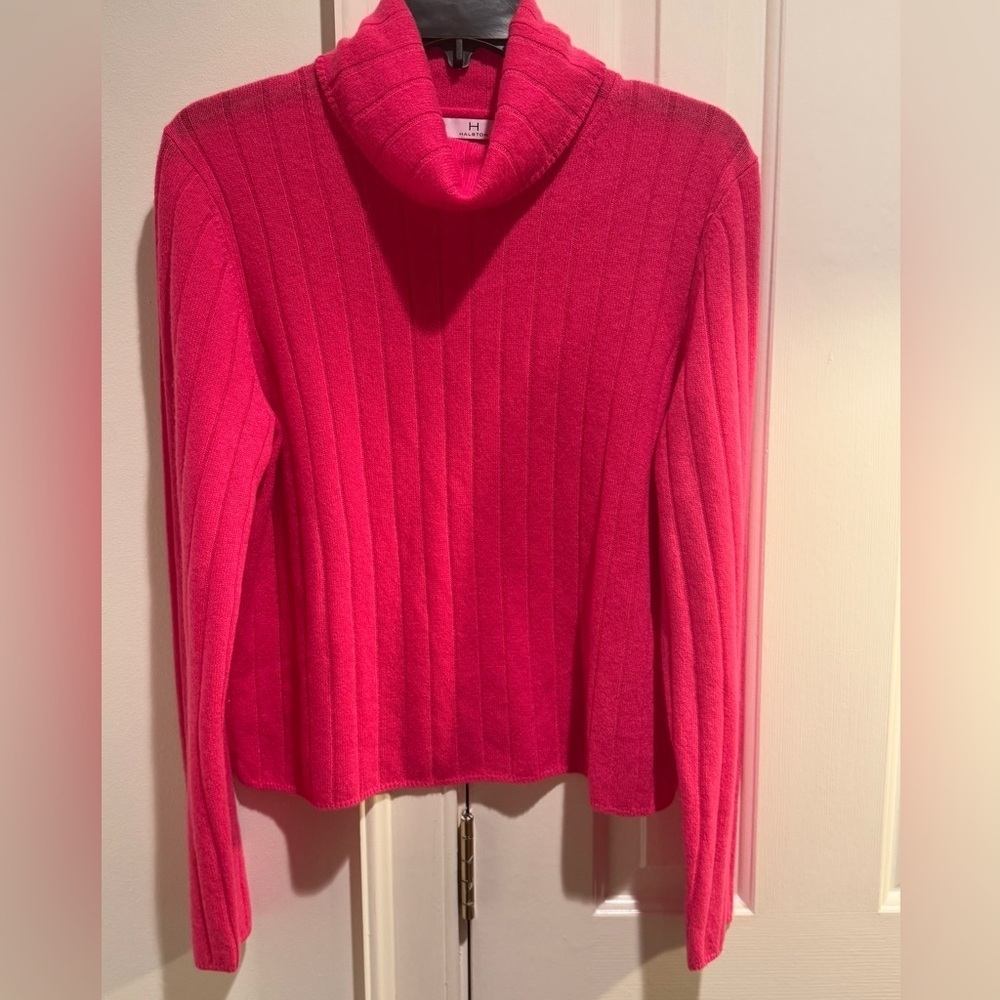 Halston Cashmere sweater